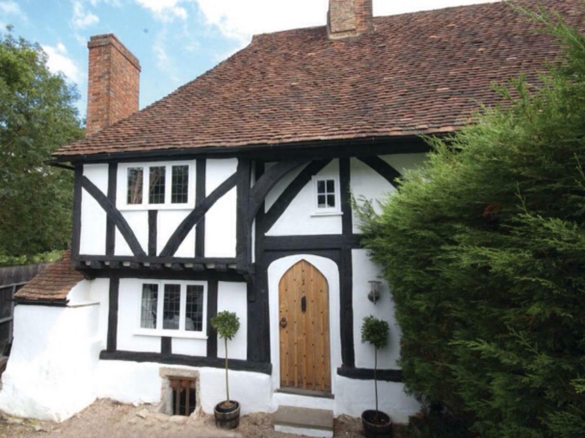 The Buttery Villa Maidstone Exterior photo